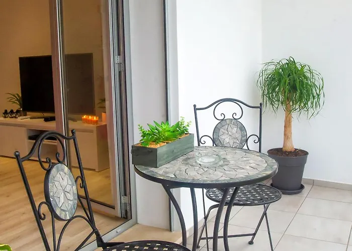 - Ferreiras Apartment *